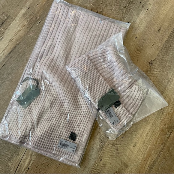 NWT | ALLSAINTS Bundle | Ribbed Beanie & Scarf Set - Picture 2 of 7